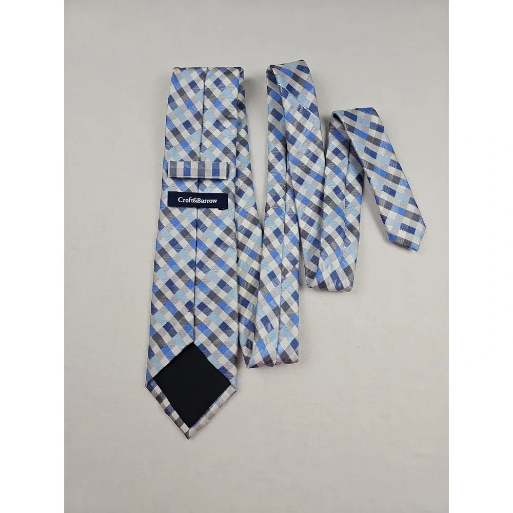 Croft & Barrow Men's Neck Tie 100% Polyester Blue‎ Gray Silver Squares Classic